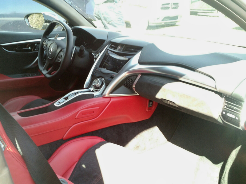 Illustration for article titled Take a Look at this Pre-Production Acura NSX